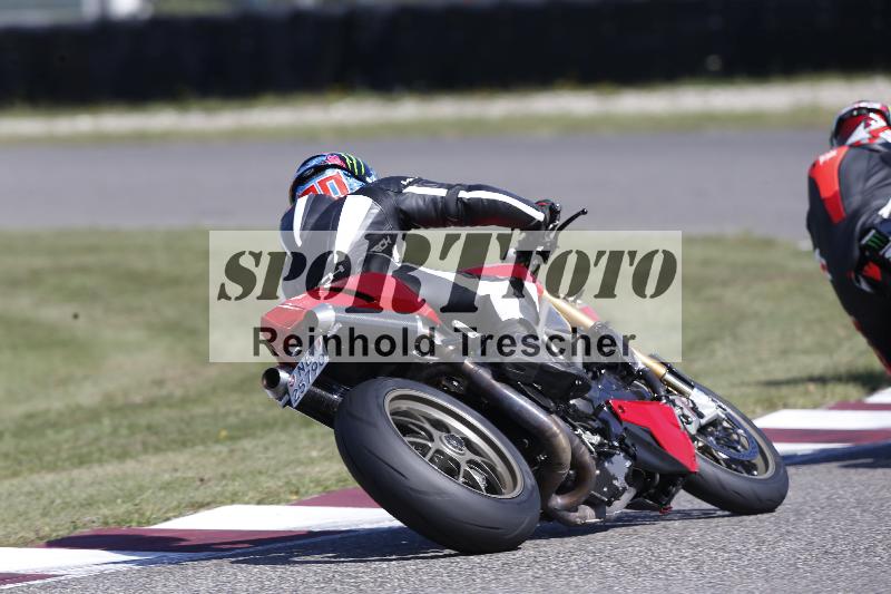 /Archiv-2025/49 26.08.2025 Cornu Master School ADR/blau-bleu/51